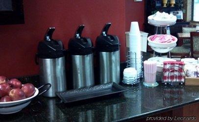 Chisholm Suite Hotel Duncan Esterno foto